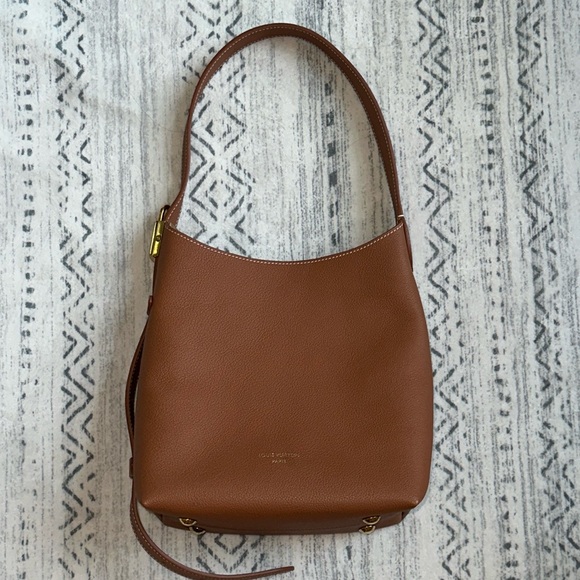 Louis Vuitton low key hobo PM - Picture 1 of 16